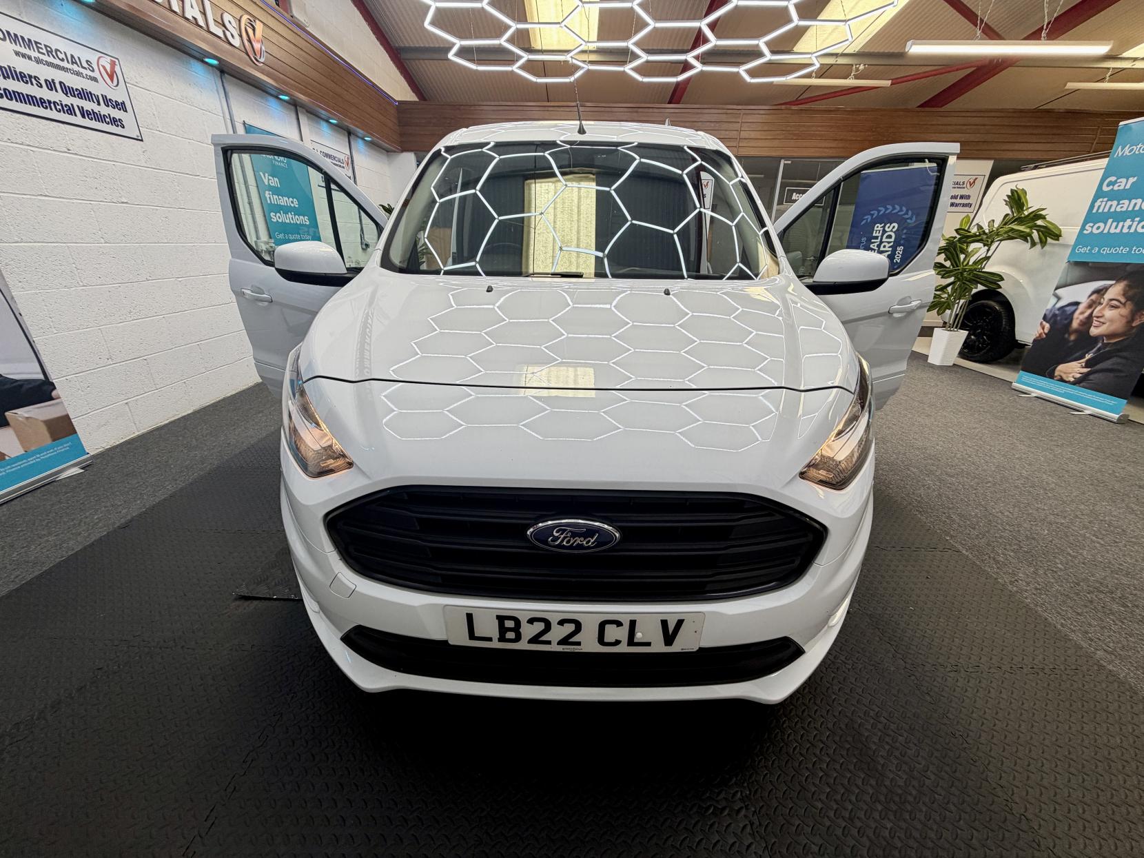 2022 Ford Transit Connect 1.5 250 EcoBlue Limited Panel Van 5dr Diesel Auto L2 Euro 6 (s/s) (120 ps) - Thumbnail 3