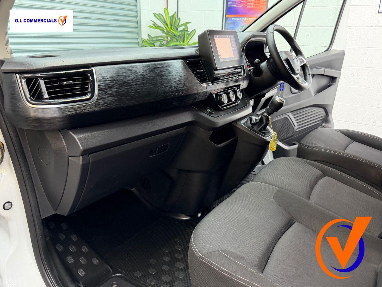 Renault Trafic 2.0 dCi Blue SL30 Extra Panel Van 5dr Diesel Manual L1 H1 Euro 6 (s/s) (130 ps)