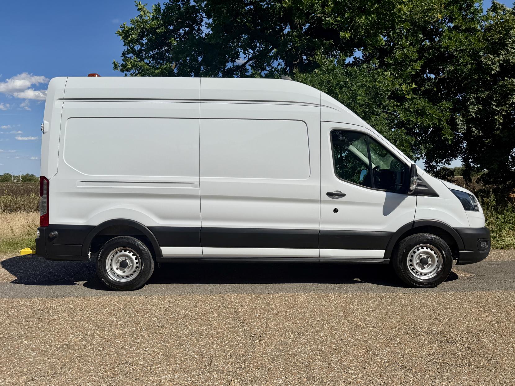 2023 Ford Transit 2.0 350 EcoBlue Leader Panel Van 5dr Diesel Manual RWD L3 H3 Euro 6 (s/s) (130 ps) - Thumbnail 5