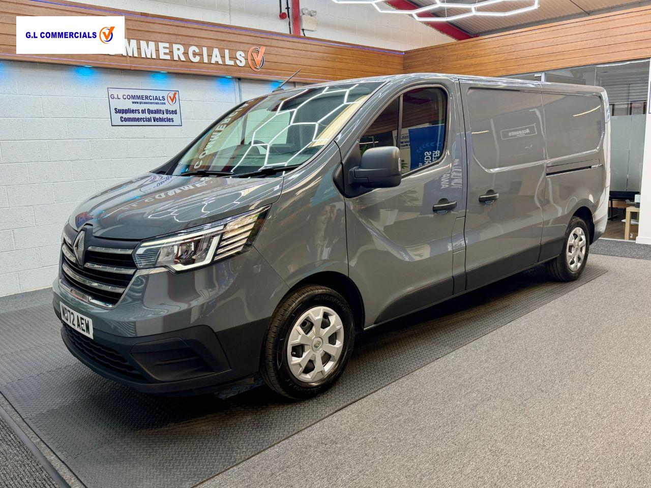 Renault Trafic 2.0 dCi Blue LL30 Business+ Panel Van 5dr Diesel Manual L2 H1 Euro 6 (s/s) (130 ps)