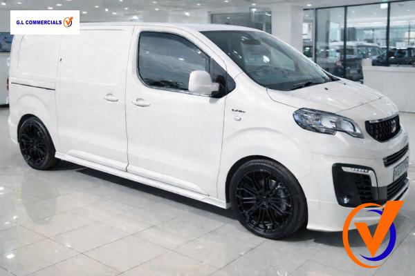 Vauxhall Vivaro 1.5 Turbo D 2900 Dynamic Panel Van 6dr Diesel Manual L1 H1 Euro 6 (s/s) (100 ps)