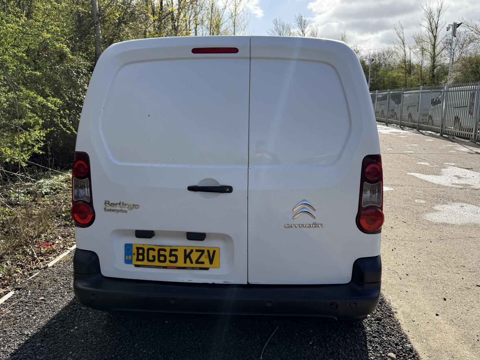 Citroen Berlingo 1.6 HDi 625 Enterprise Panel Van 5dr Diesel Manual L1 (131 g/km, 75 bhp)