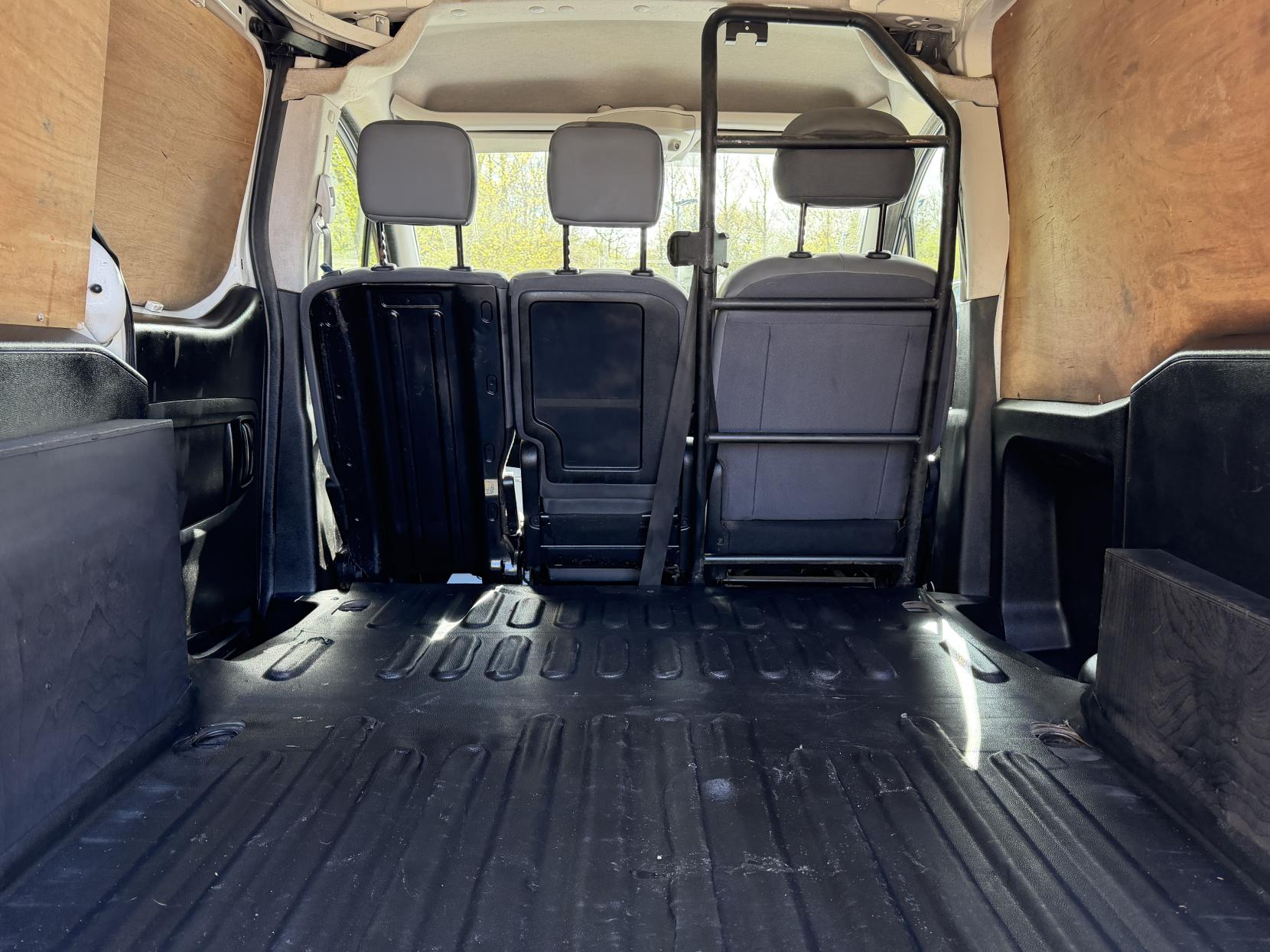 Citroen Berlingo 1.6 HDi 625 Enterprise Panel Van 5dr Diesel Manual L1 (131 g/km, 75 bhp)