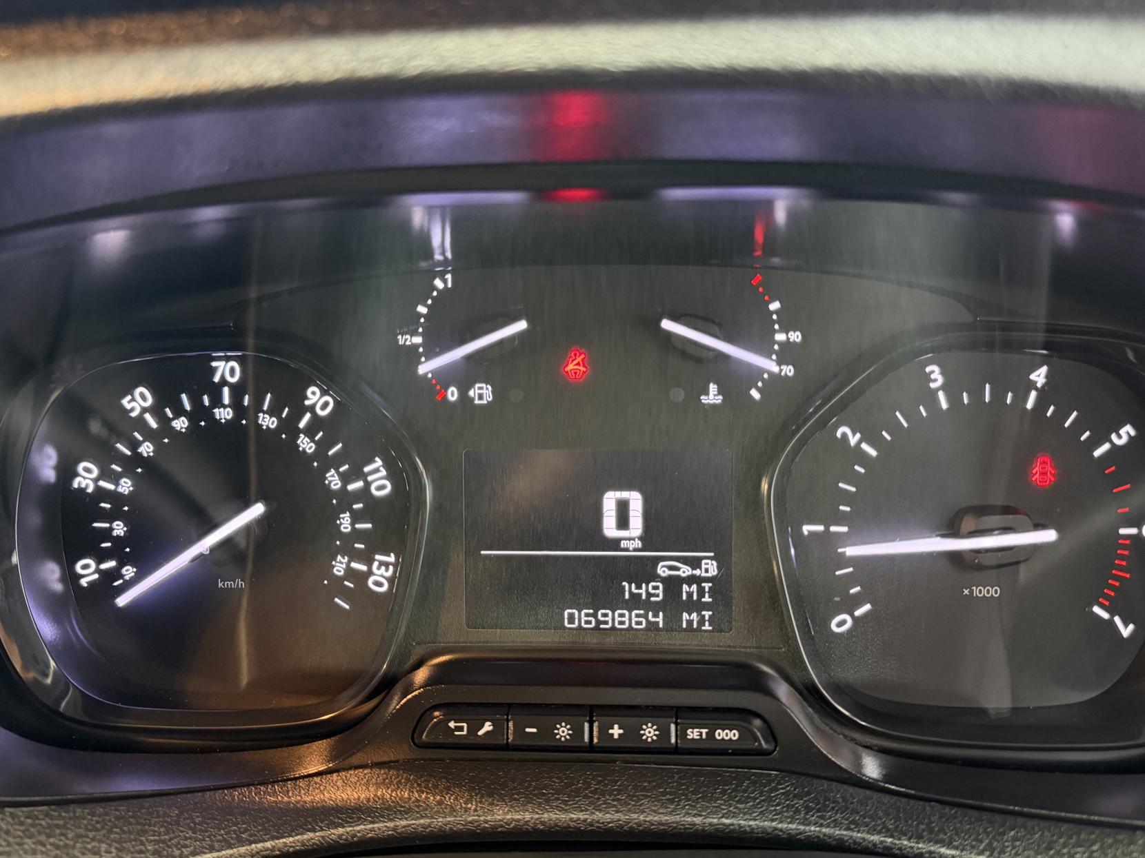 Peugeot Expert 1.5 BlueHDi 1000 Asphalt Premium + Long Panel Van 6dr Diesel Manual LWB Euro 6 (s/s) (100 bhp)