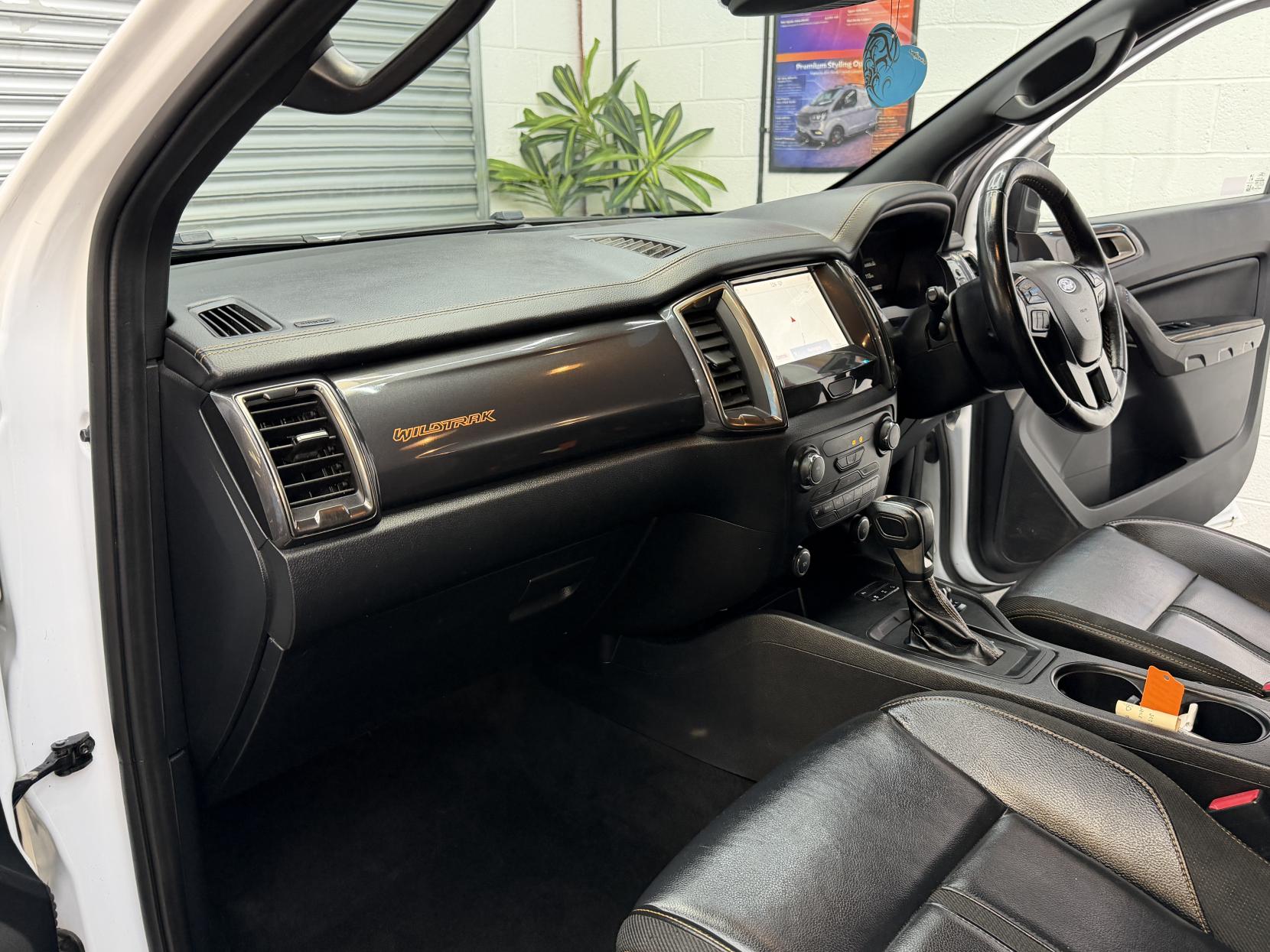 2023 Ford Ranger 2.0 EcoBlue Wildtrak Pickup Double Cab 4dr Diesel Auto 4WD Euro 6 (s/s) (213 ps) - Thumbnail 11