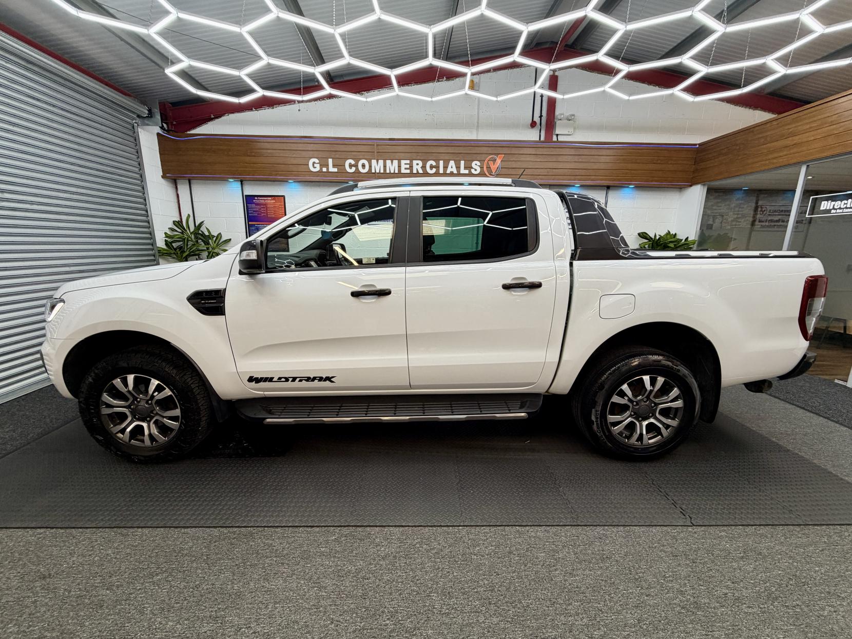 2023 Ford Ranger 2.0 EcoBlue Wildtrak Pickup Double Cab 4dr Diesel Auto 4WD Euro 6 (s/s) (213 ps) - Thumbnail 2