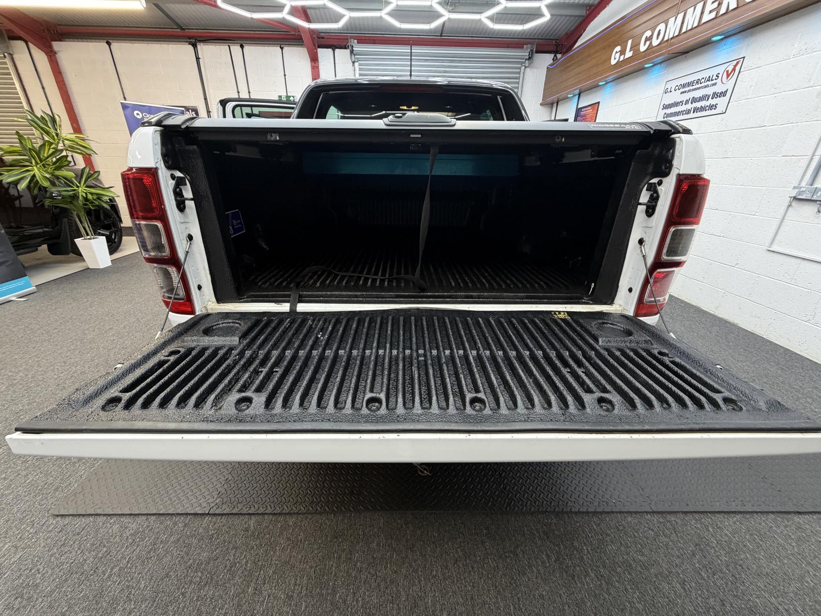 2023 Ford Ranger 2.0 EcoBlue Wildtrak Pickup Double Cab 4dr Diesel Auto 4WD Euro 6 (s/s) (213 ps) - Thumbnail 21
