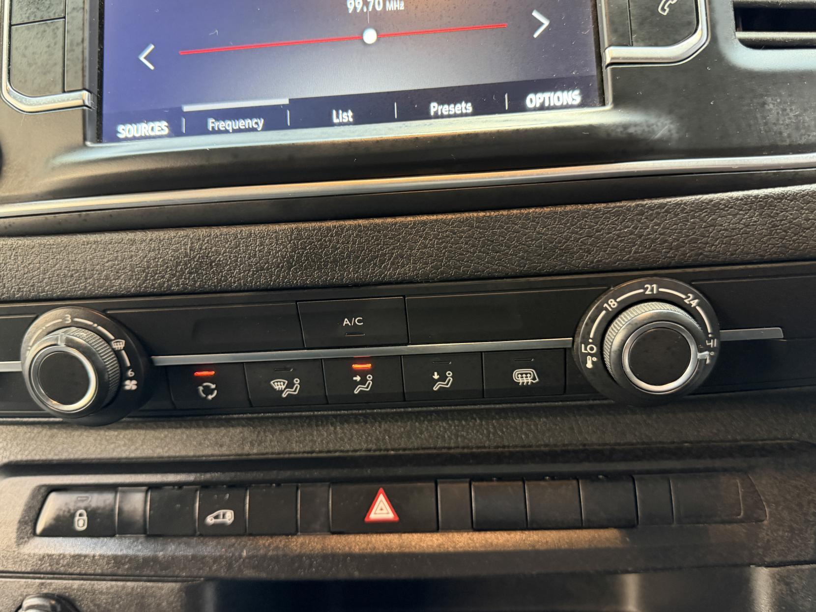 2023 Vauxhall Vivaro 1.5 Turbo D 2900 Prime Panel Van 6dr Diesel Manual L2 H1 Euro 6 (s/s) (100 ps) - Thumbnail 16