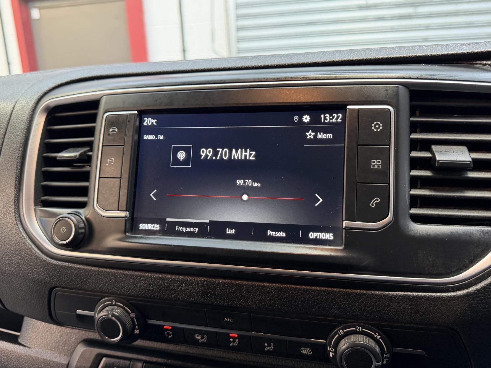 2023 Vauxhall Vivaro 1.5 Turbo D 2900 Prime Panel Van 6dr Diesel Manual L2 H1 Euro 6 (s/s) (100 ps) - Thumbnail 13