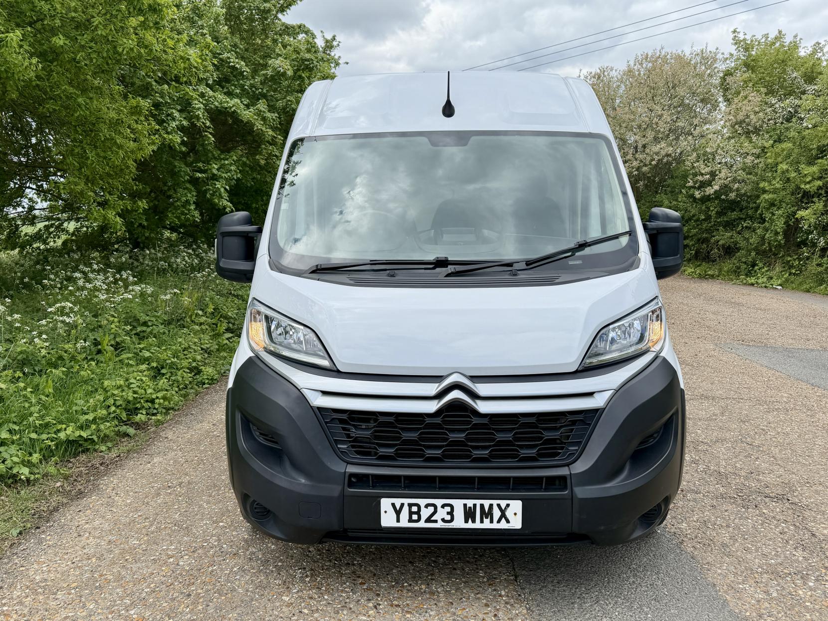 2023 Citroen Relay 2.2 BlueHDi 35 Enterprise Edition Panel Van 5dr Diesel Manual L3 High Roof Euro 6 (s/s) (140 ps) - Thumbnail 3