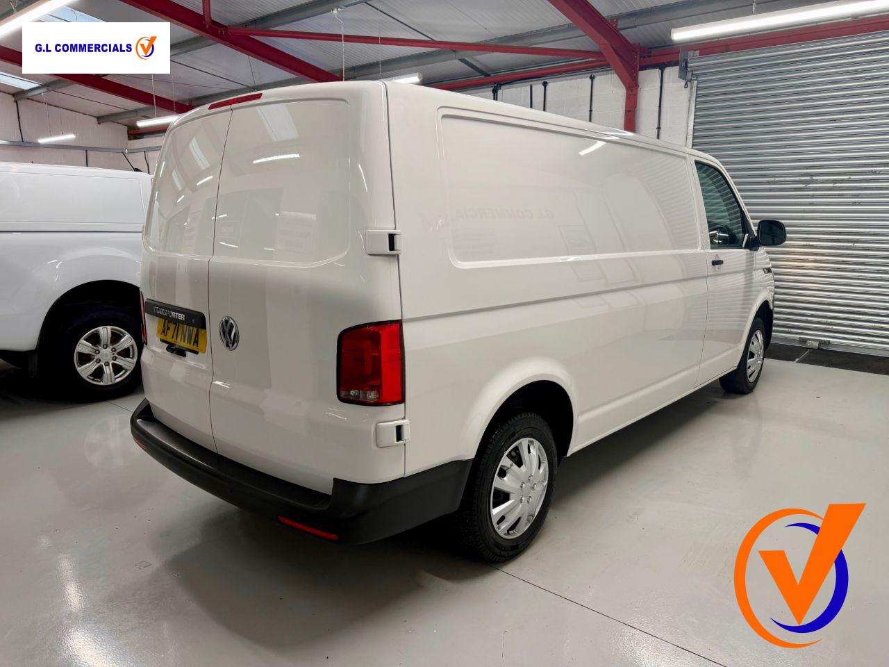 Volkswagen Transporter 2.0 TDI T30 Startline Panel Van 5dr Diesel Manual FWD SWB Euro 6 (s/s) (90 ps)