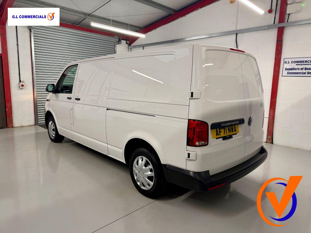 Volkswagen Transporter 2.0 TDI T30 Startline Panel Van 5dr Diesel Manual FWD SWB Euro 6 (s/s) (90 ps)