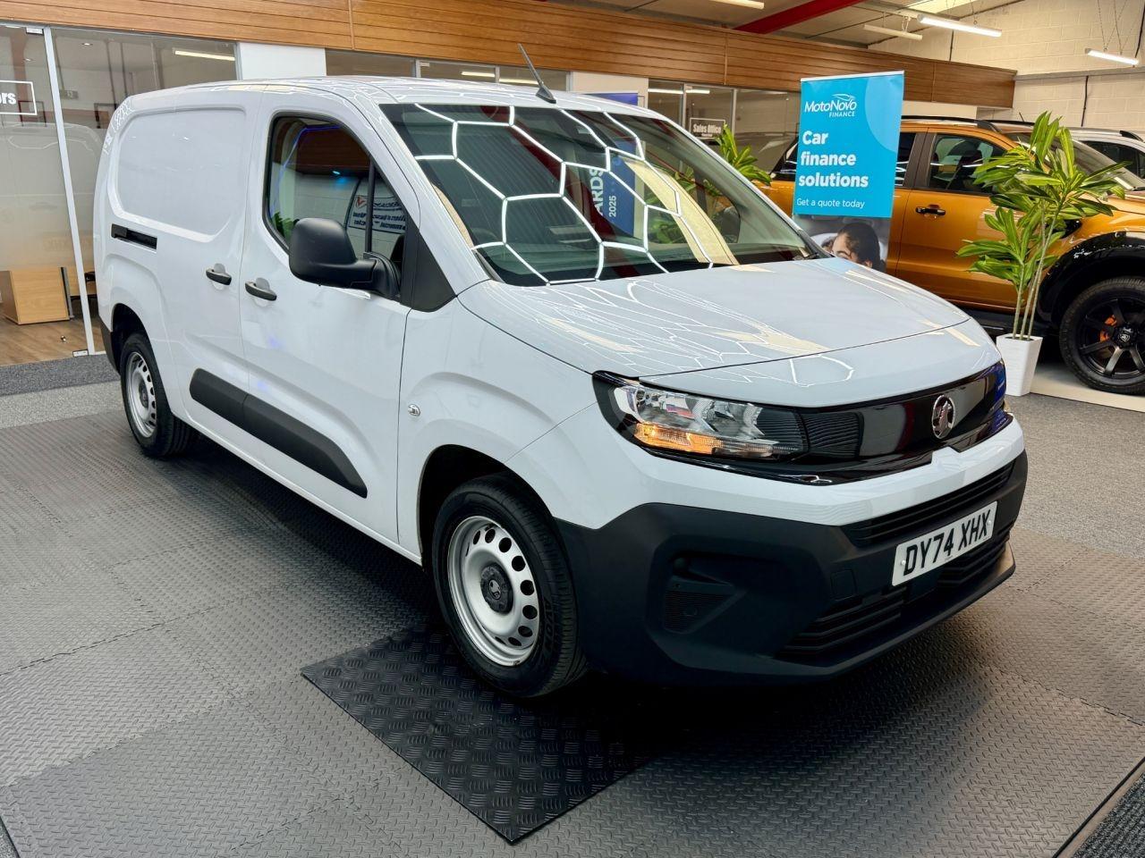 Vauxhall Combo 1.5 Turbo D 2300 Prime XL Panel Van 6dr Diesel Manual LWB Euro 6 (s/s) (100 ps)