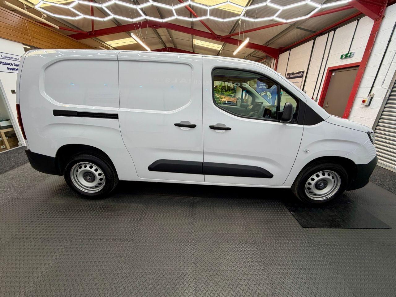 Vauxhall Combo 1.5 Turbo D 2300 Prime XL Panel Van 6dr Diesel Manual LWB Euro 6 (s/s) (100 ps)