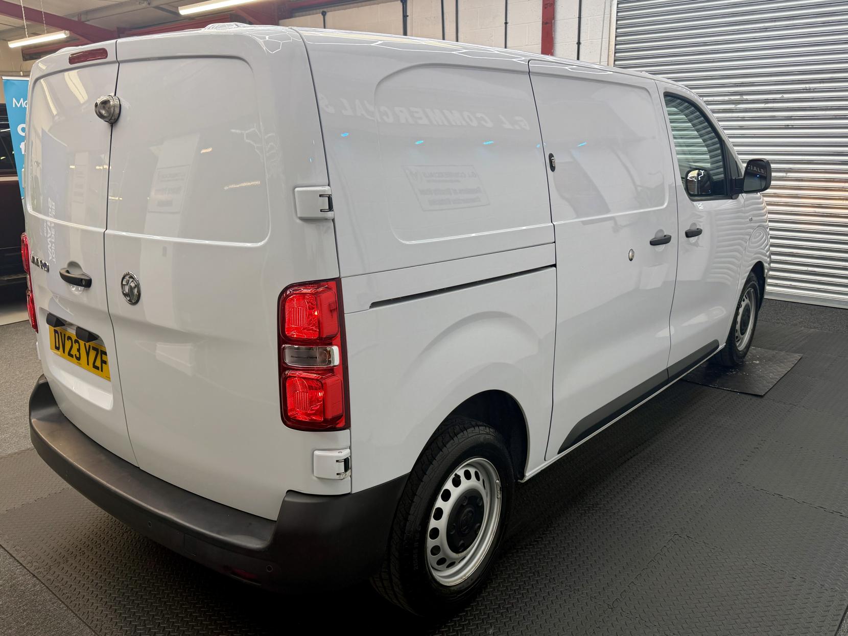 2023 Vauxhall Vivaro 1.5 Turbo D 2900 Prime Panel Van 6dr Diesel Manual L1 H1 Euro 6 (s/s) (100 ps) - Thumbnail 5