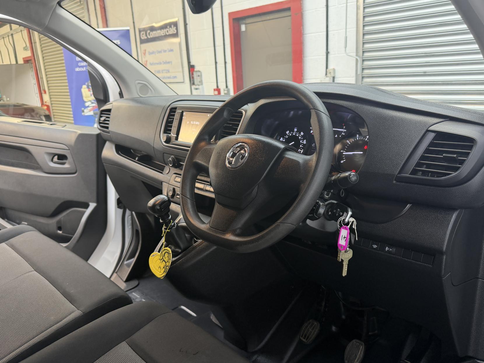 2023 Vauxhall Vivaro 1.5 Turbo D 2900 Prime Panel Van 6dr Diesel Manual L1 H1 Euro 6 (s/s) (100 ps) - Thumbnail 13