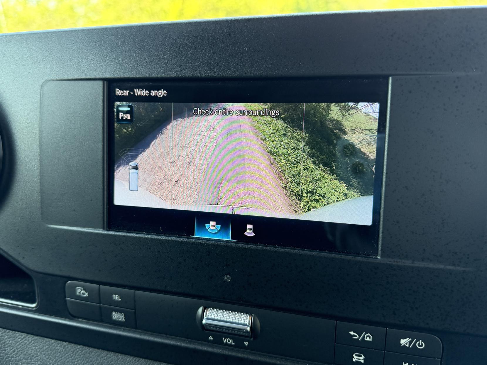 2023 Mercedes-Benz Sprinter 2.0 315 CDI Premium Panel Van 5dr Diesel Manual FWD L2 H2 Euro 6 (s/s) (150 ps) - Thumbnail 13