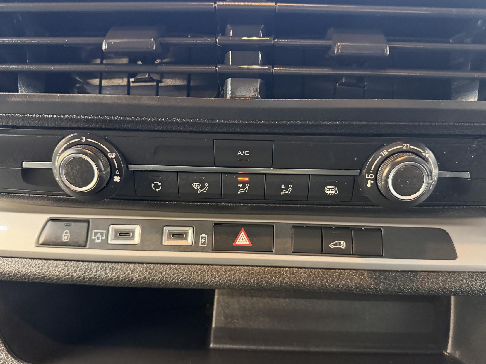 2025 Vauxhall Vivaro 1.5 Turbo D Prime XL Panel Van 6dr Diesel Manual LWB Euro 6 (s/s) (120 ps) - Thumbnail 14