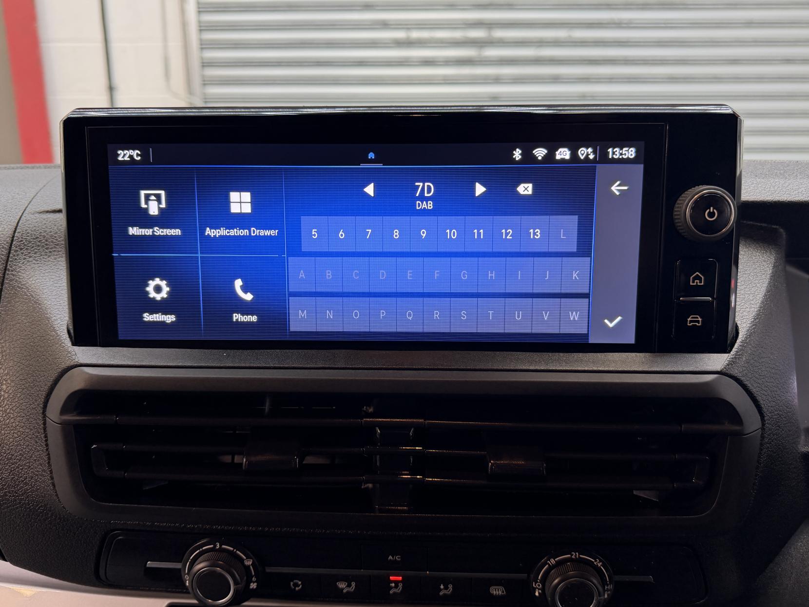 2025 Vauxhall Vivaro 1.5 Turbo D Prime XL Panel Van 6dr Diesel Manual LWB Euro 6 (s/s) (120 ps) - Thumbnail 15