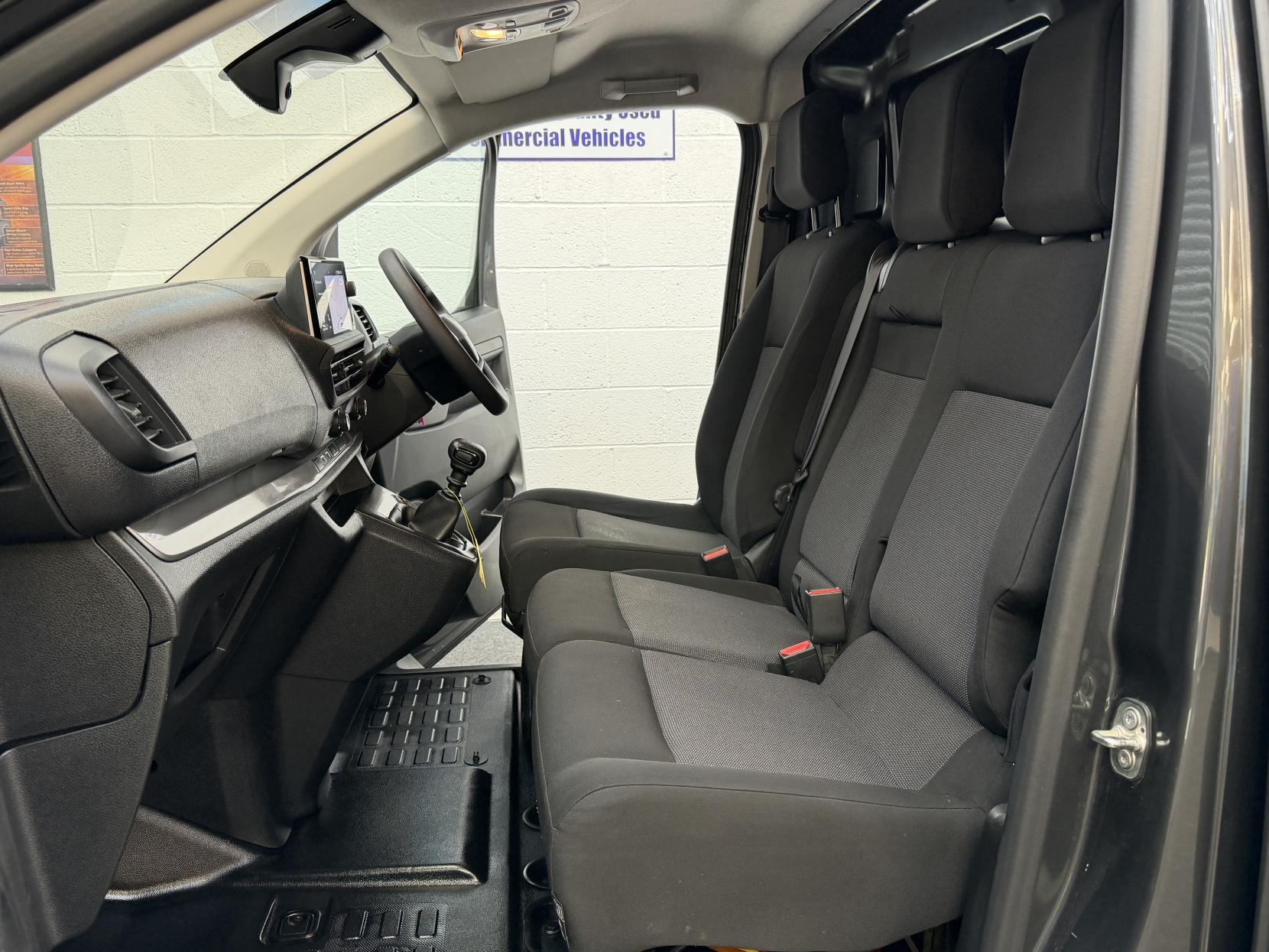 2024 Vauxhall Vivaro 2.0 Turbo D Pro XL Panel Van 6dr Diesel Manual LWB Euro 6 (145 ps) - Thumbnail 20