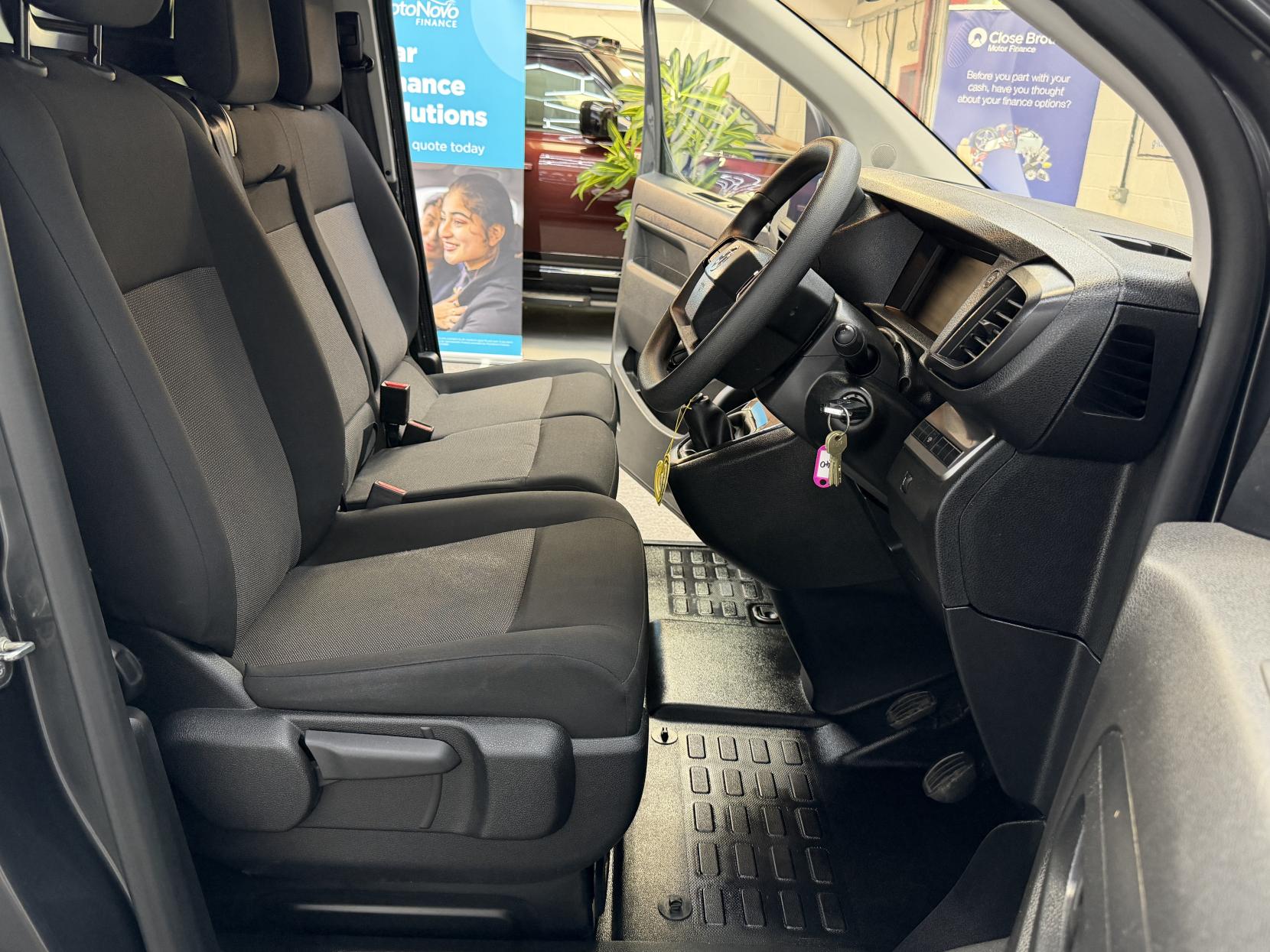 2024 Vauxhall Vivaro 2.0 Turbo D Pro XL Panel Van 6dr Diesel Manual LWB Euro 6 (145 ps) - Thumbnail 14