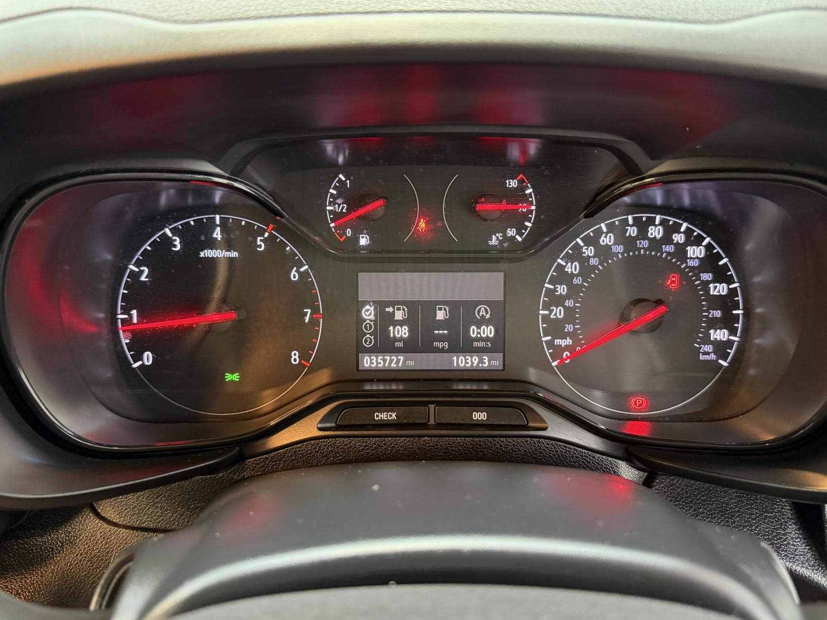 2023 Vauxhall Combo 1.5 Turbo D 2300 Pro Panel Van 6dr Diesel Manual L2 H1 Euro 6 (s/s) (100 ps) - Thumbnail 15