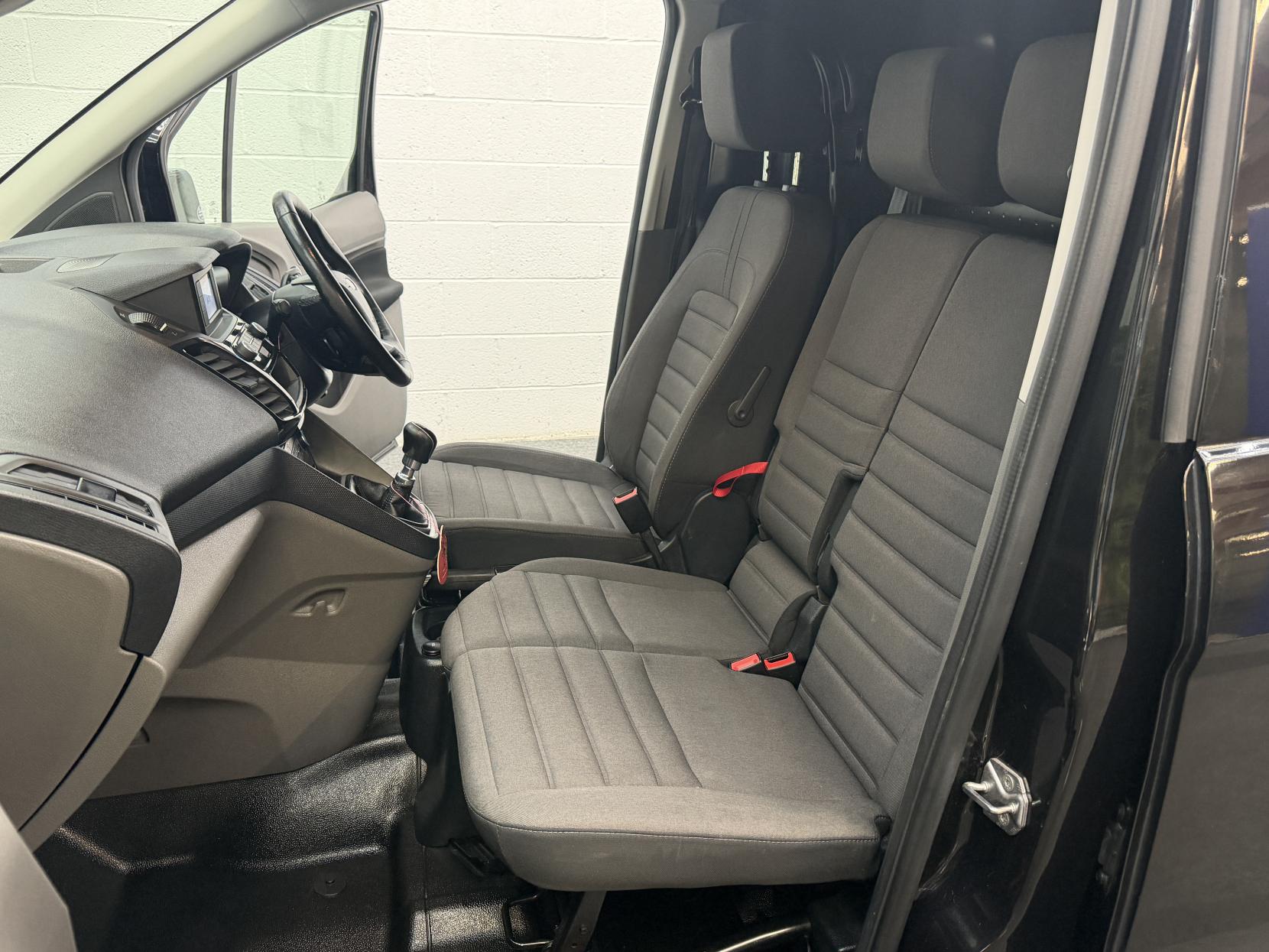 Ford Transit Connect 1.5 200 EcoBlue Limited Panel Van 5dr Diesel Manual L1 Euro 6 (s/s) (120 ps)