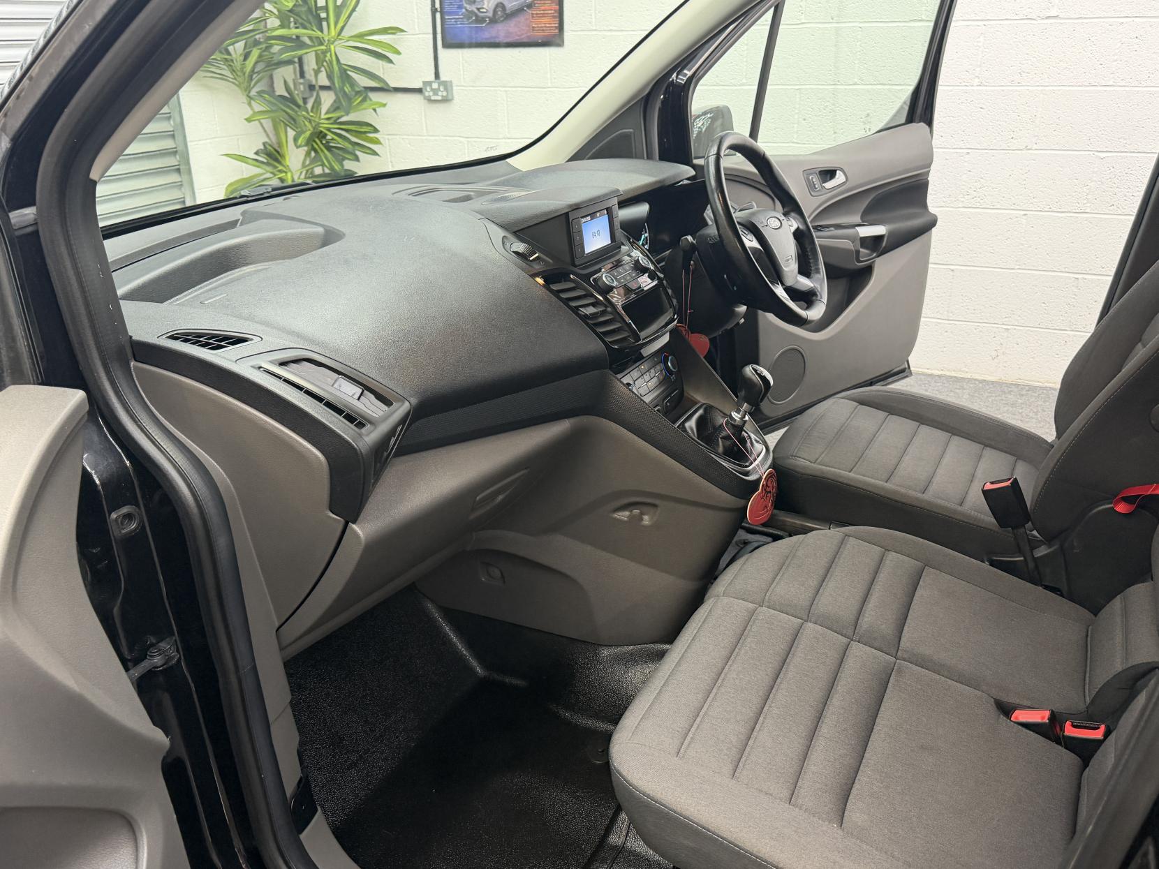 Ford Transit Connect 1.5 200 EcoBlue Limited Panel Van 5dr Diesel Manual L1 Euro 6 (s/s) (120 ps)