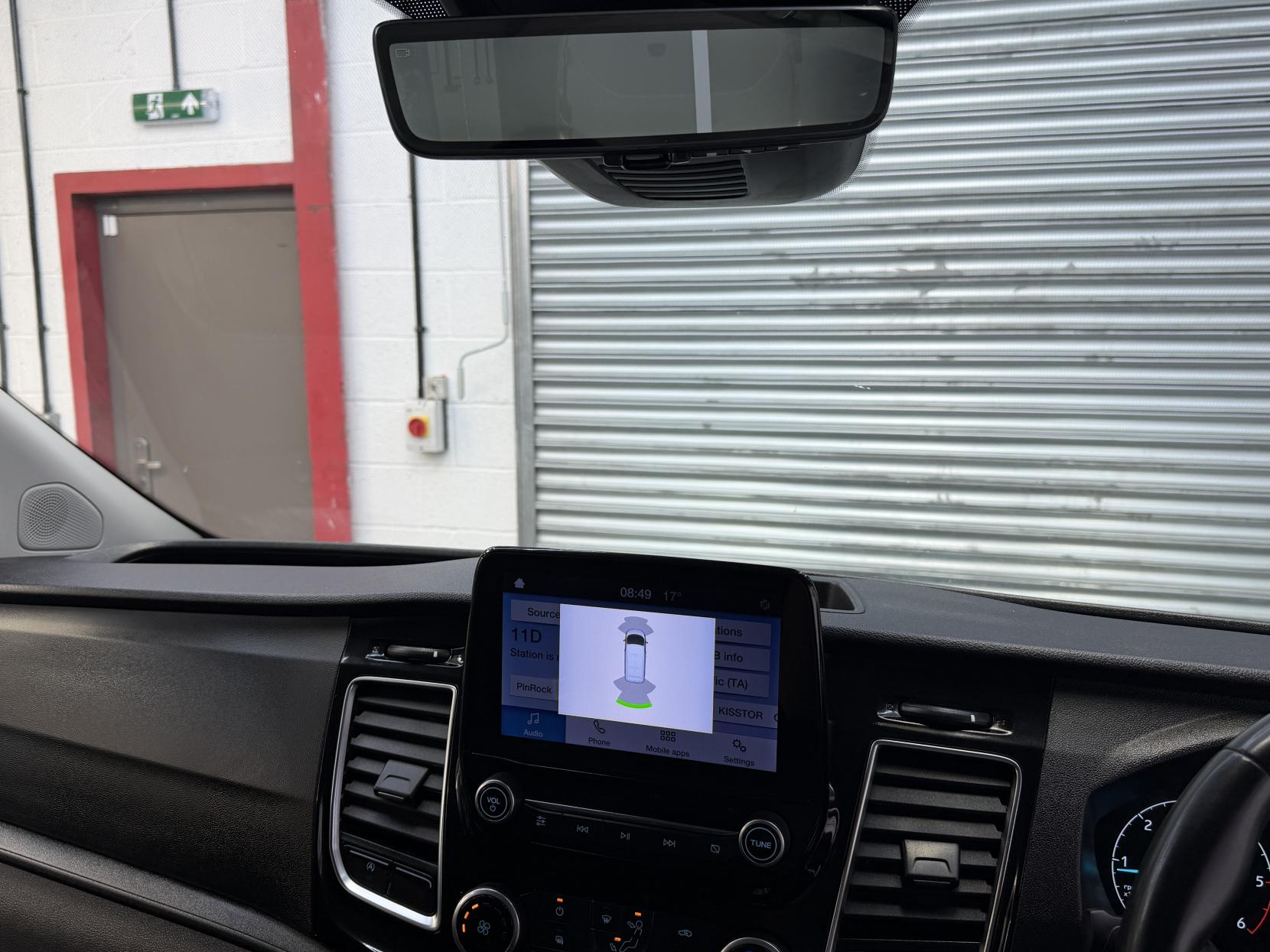2023 Ford Transit Custom 2.0 300 EcoBlue Limited Panel Van 5dr Diesel Manual L2 H1 Euro 6 (s/s) (130 ps) - Thumbnail 8