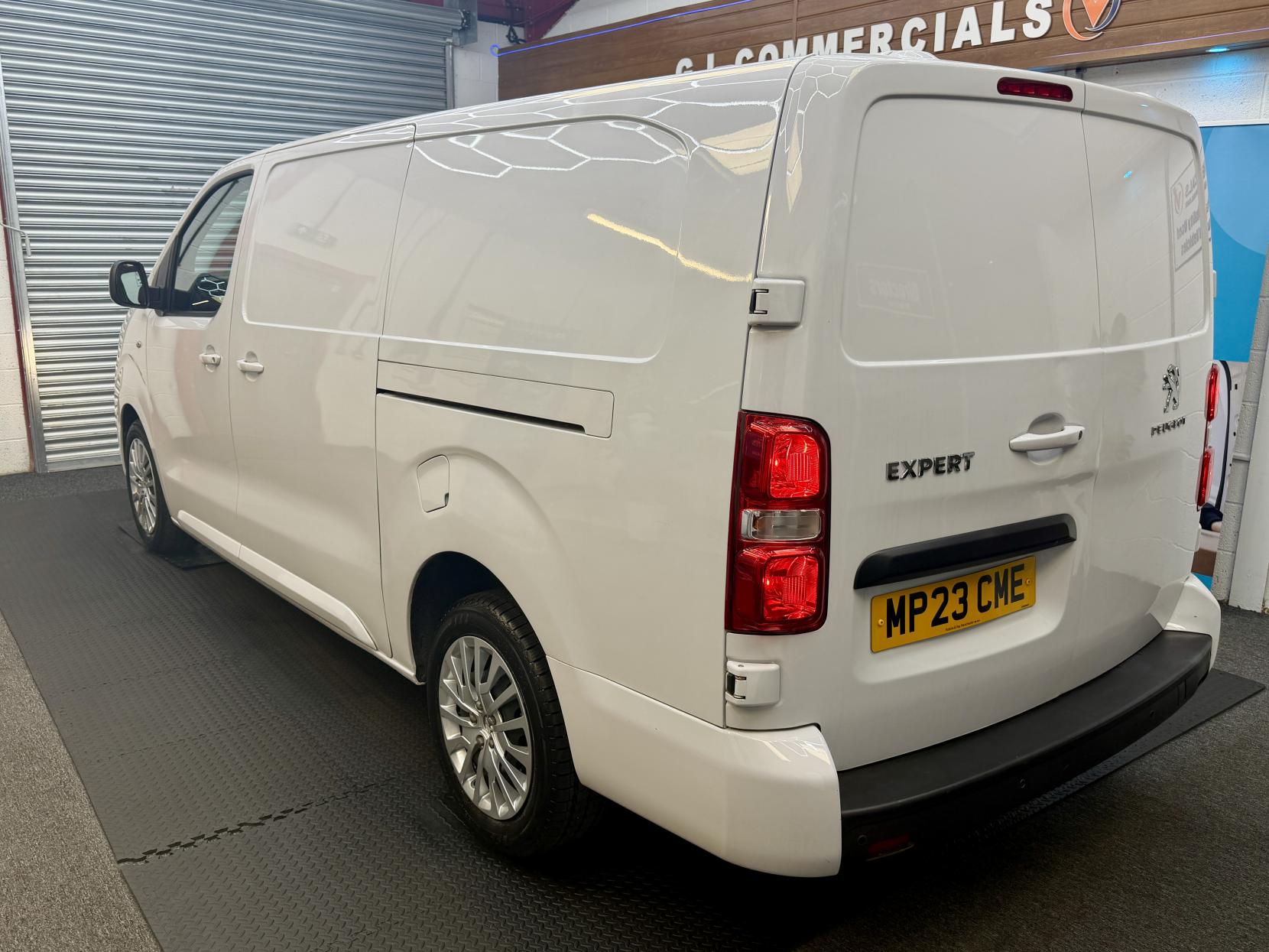 2023 Peugeot Expert 1.5 BlueHDi 1000 Asphalt Premium + Long Panel Van 6dr Diesel Manual LWB Euro 6 (s/s) (100 bhp) - Thumbnail 4