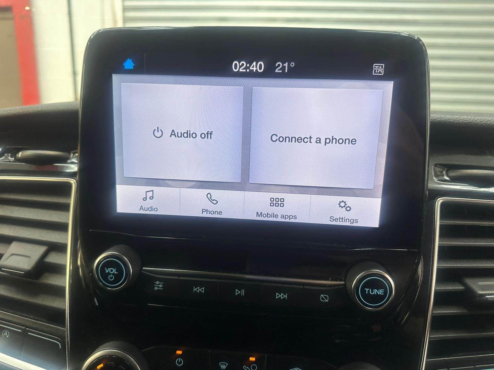 2023 Ford Transit Custom 2.0 300 EcoBlue Limited Panel Van 5dr Diesel Manual L2 H1 Euro 6 (s/s) (130 ps) - Thumbnail 11