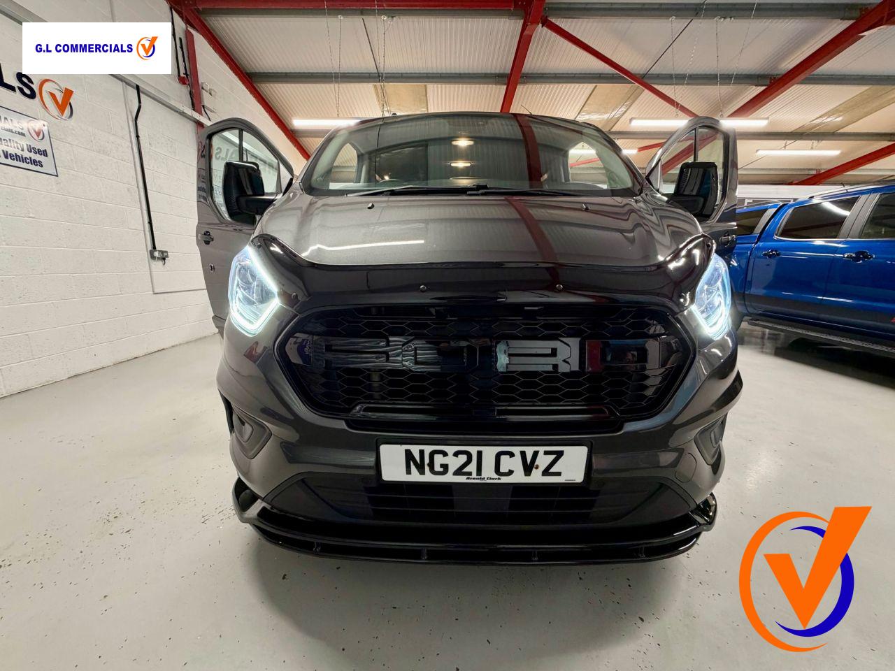 Ford Transit Custom 2.0 300 EcoBlue Limited Crew Van Double Cab 5dr Diesel Manual L1 H1 Euro 6 (s/s) (6 Seat) (130 ps)