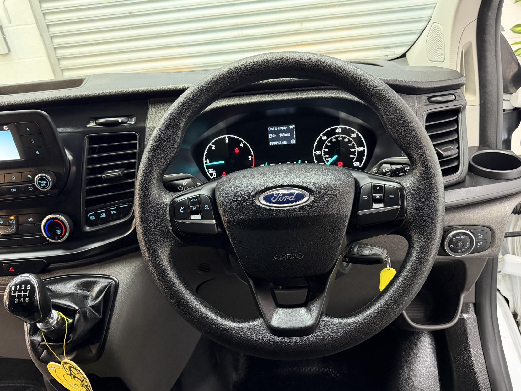 2023 Ford Transit Custom 2.0 300 EcoBlue Leader Panel Van 5dr Diesel Manual L2 H1 Euro 6 (s/s) (130 ps) - Thumbnail 16