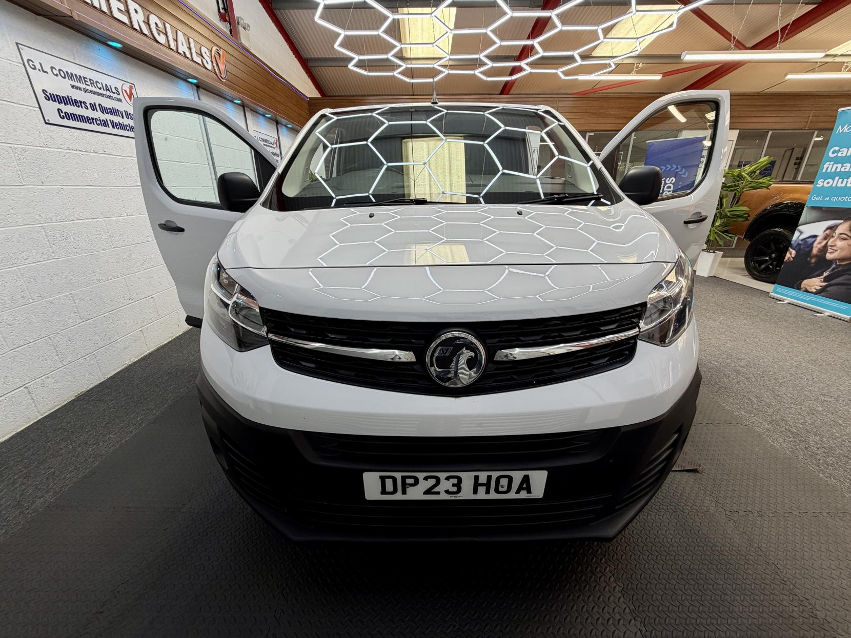 2023 Vauxhall Vivaro 1.5 Turbo D 2900 Prime Panel Van 6dr Diesel Manual L2 H1 Euro 6 (s/s) (100 ps) - Thumbnail 3