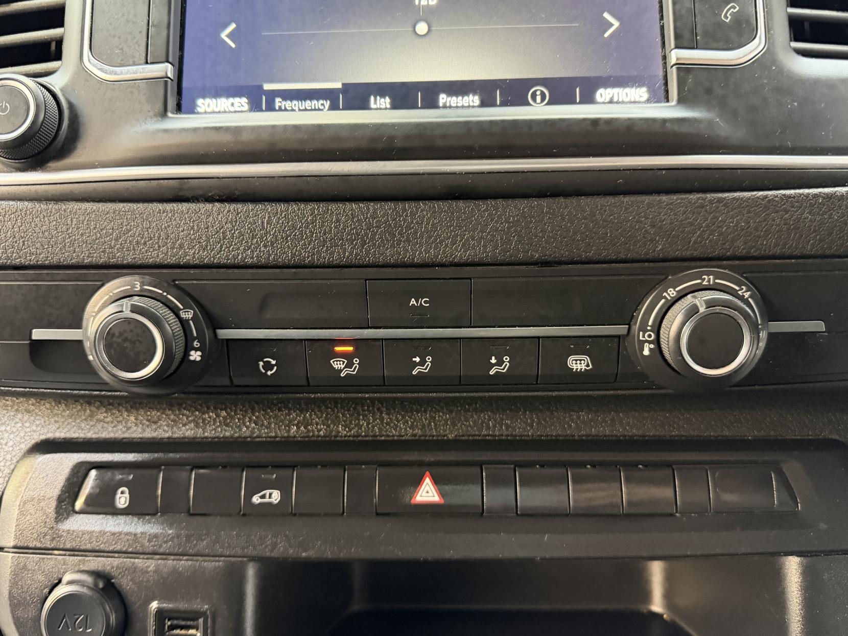 2023 Vauxhall Vivaro 1.5 Turbo D 2900 Prime Panel Van 6dr Diesel Manual L2 H1 Euro 6 (s/s) (100 ps) - Thumbnail 13