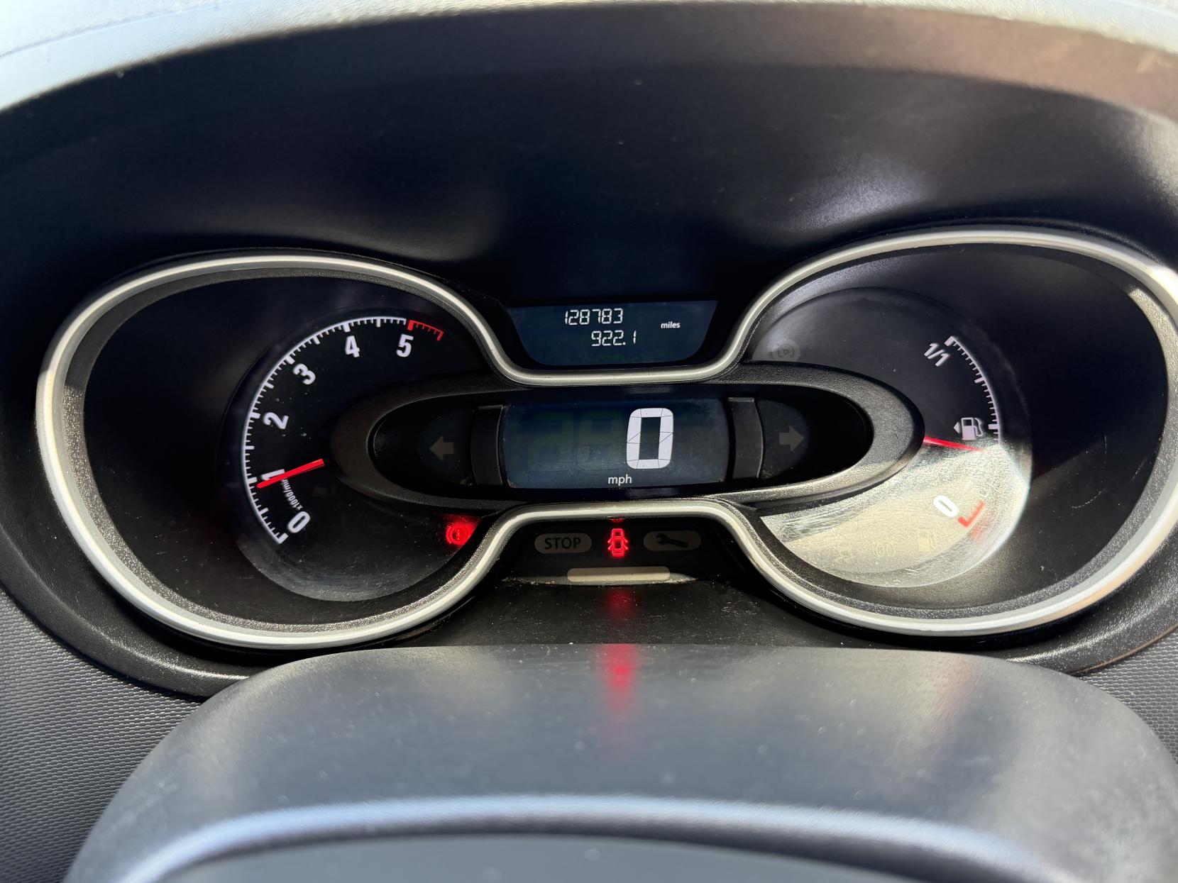 2019 Vauxhall Vivaro 1.6 CDTi 2900 Sportive Panel Van 5dr Diesel Manual L2 H1 Euro 6 (120 ps) - Thumbnail 16