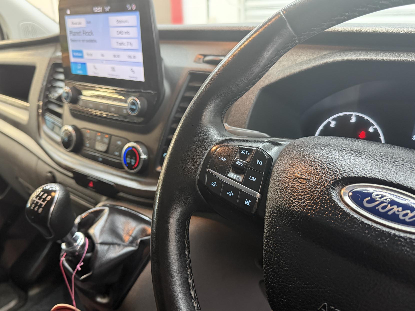 Ford Transit Custom 2.0 320 EcoBlue Trend Panel Van 5dr Diesel Manual L2 H1 Euro 6 (130 ps)