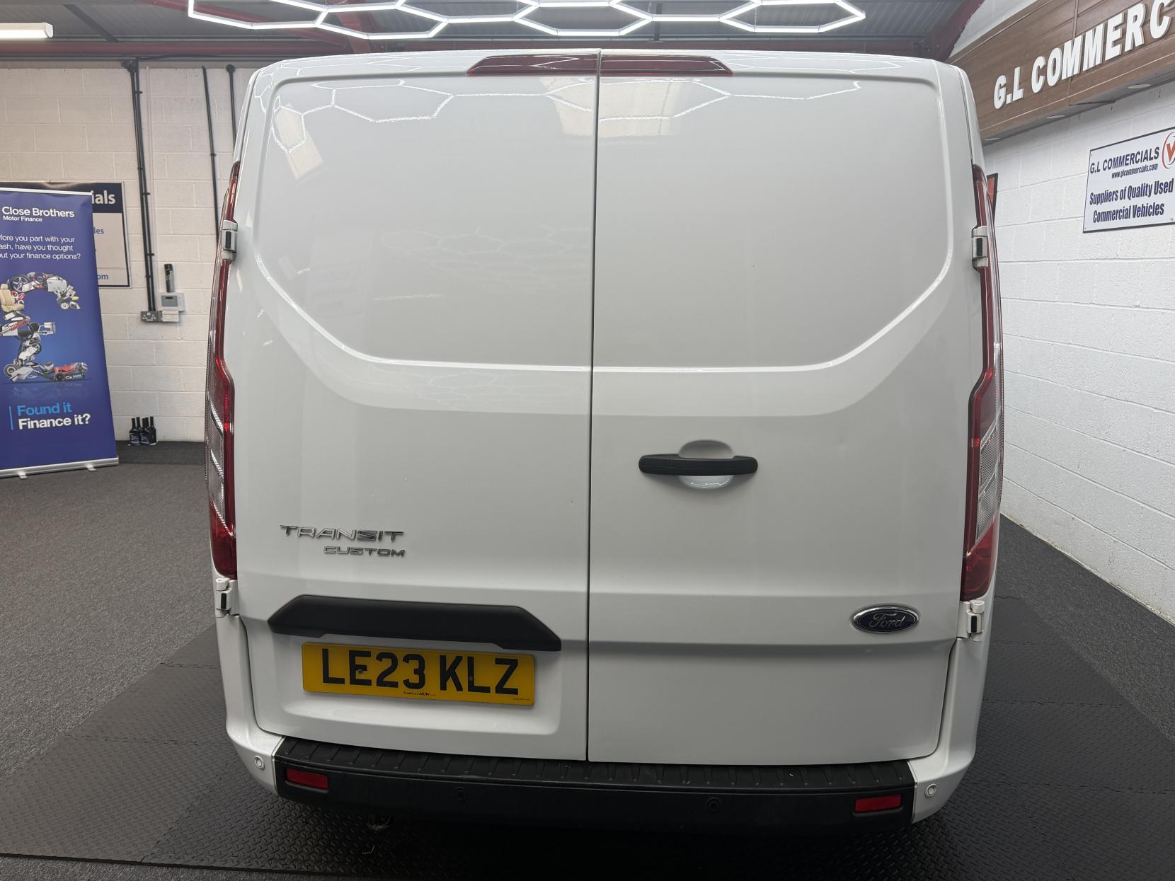 Ford Transit Custom 2.0 320 EcoBlue Trend Panel Van 5dr Diesel Manual L2 H1 Euro 6 (130 ps)