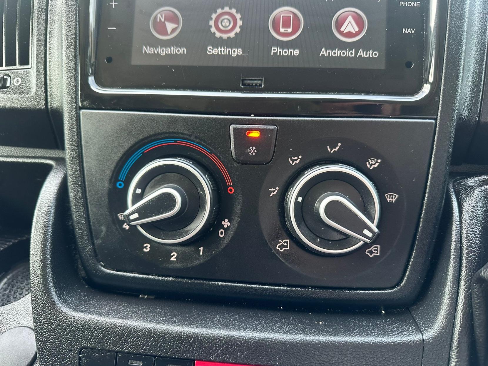 2023 Citroen Relay 2.2 BlueHDi 35 Enterprise Edition Panel Van 5dr Diesel Manual L3 High Roof Euro 6 (s/s) (140 ps) - Thumbnail 15