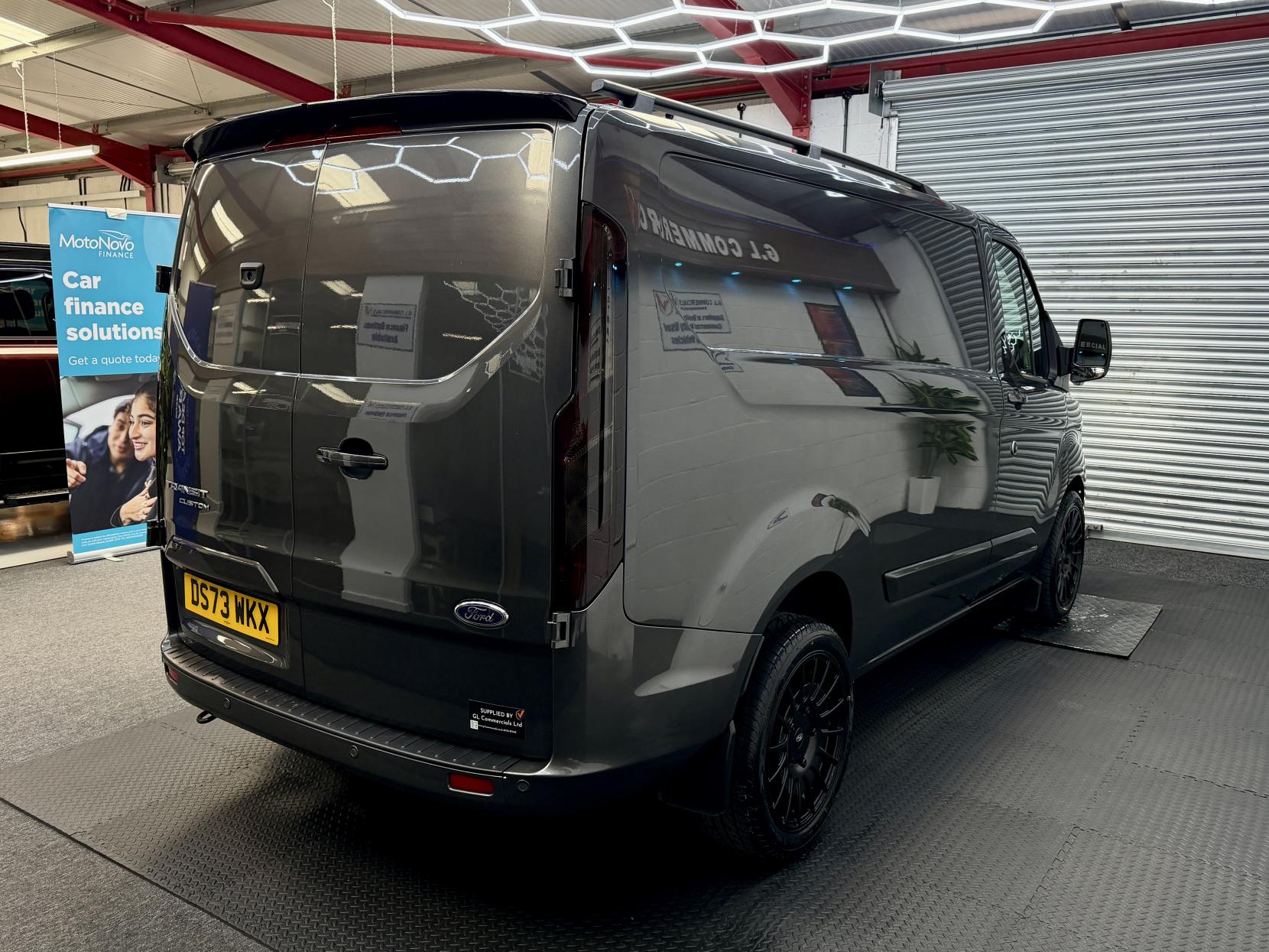 2023 Ford Transit Custom 2.0 280 EcoBlue Limited Panel Van 5dr Diesel Manual L1 H1 Euro 6 (s/s) (130 ps) - Thumbnail 7