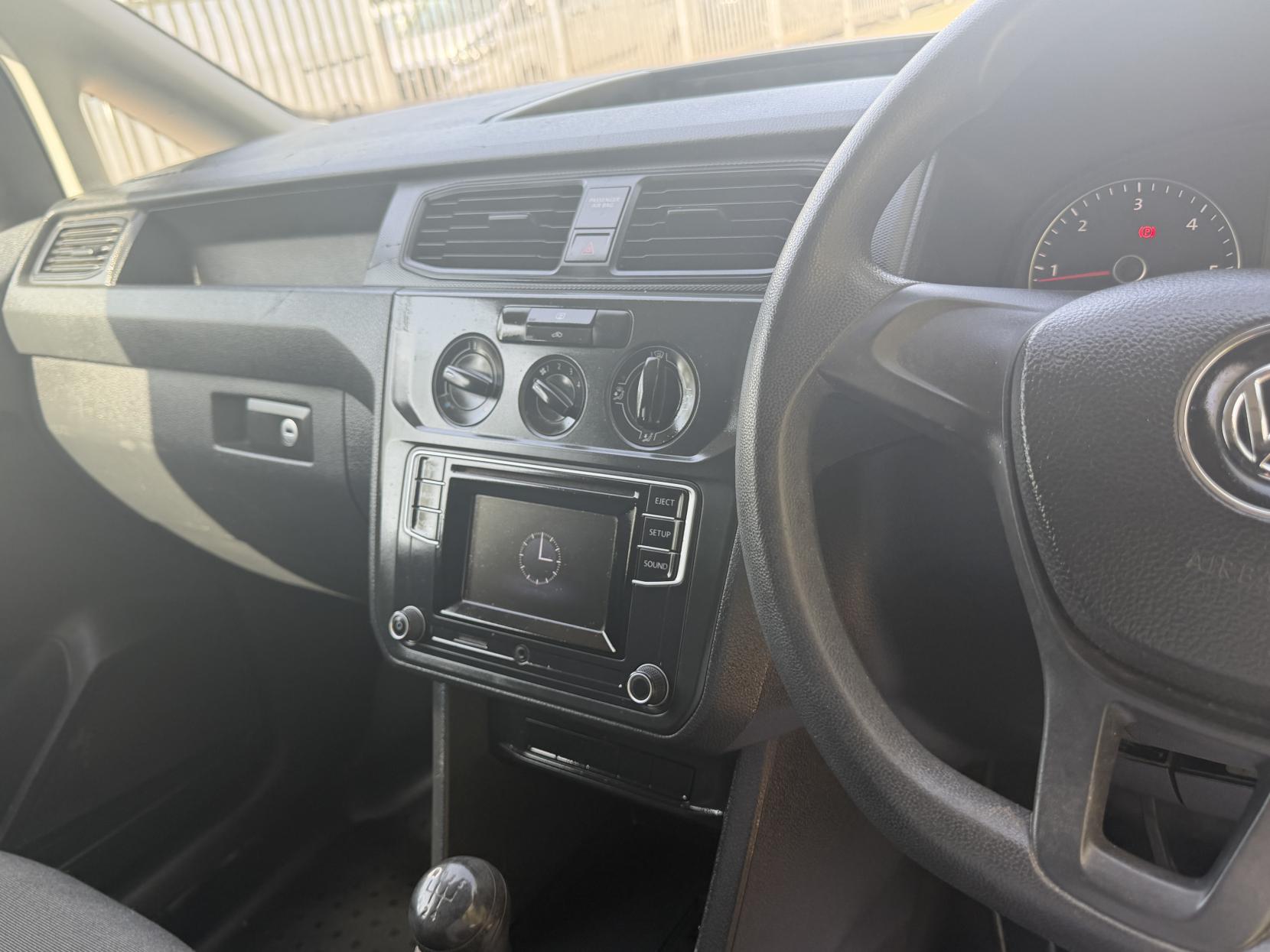 Volkswagen Caddy 1.6 TDI C20 Startline Temperature Controlled 5dr Diesel Manual L1 H1 (149 g/km, 74 bhp)