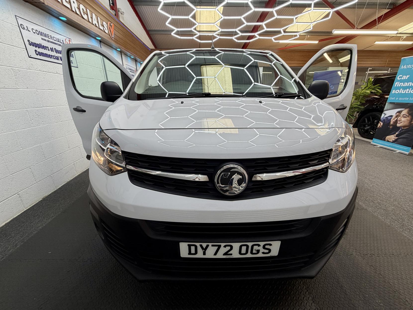 2022 Vauxhall Vivaro 1.5 Turbo D 2900 Dynamic Panel Van 6dr Diesel Manual L2 H1 Euro 6 (s/s) (100 ps) - Thumbnail 3