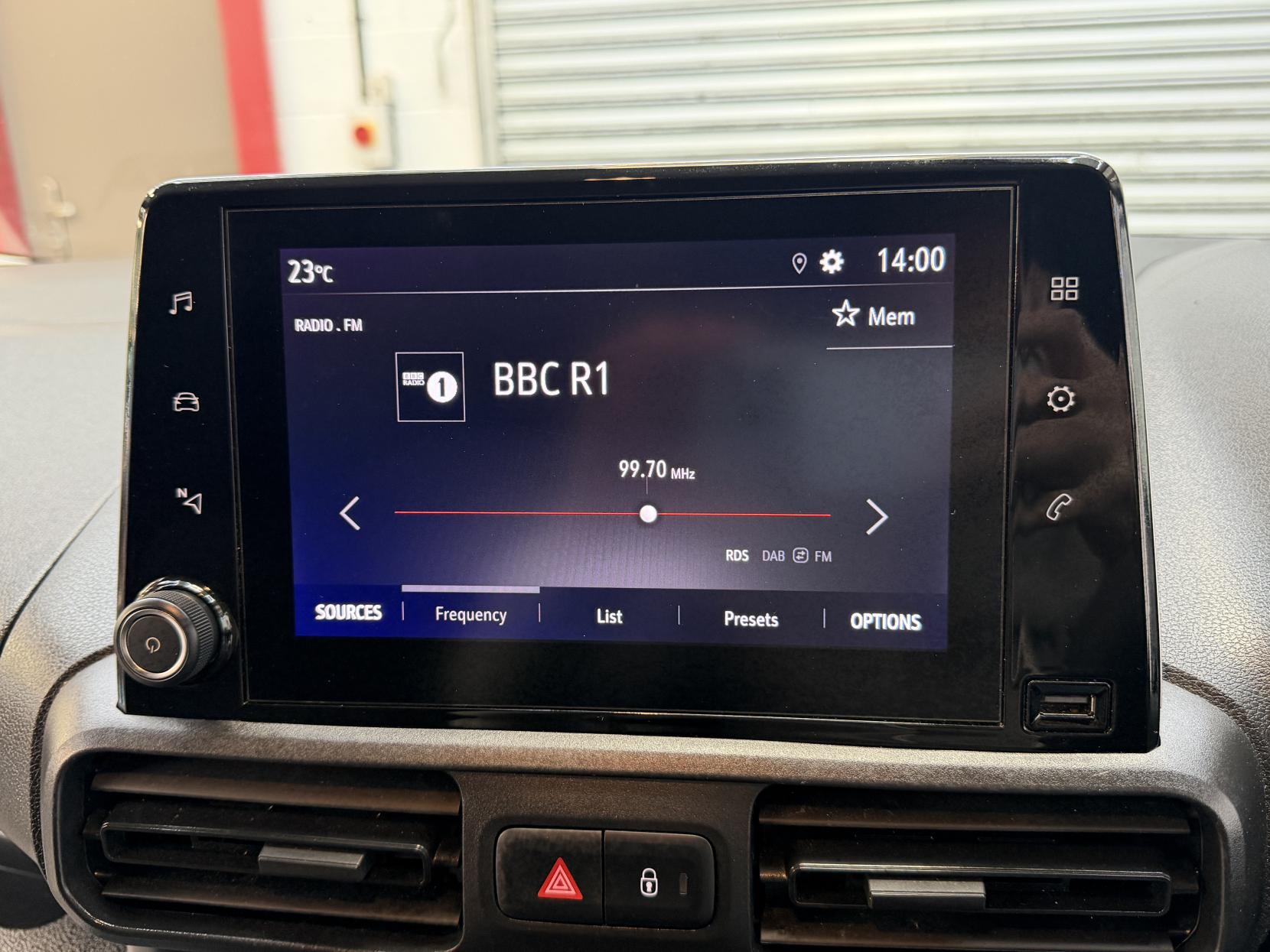 2023 Vauxhall Combo 1.5 Turbo D 2300 Prime Panel Van 5dr Diesel Manual L1 H1 Euro 6 (s/s) (100 ps) - Thumbnail 12