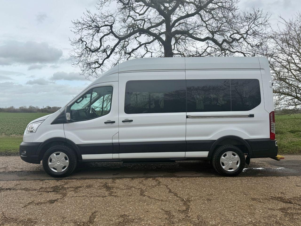 Ford Transit 2.0 410 EcoBlue Trend Minibus Double Cab 5dr Diesel Manual RWD L3 H2 Euro 6 (s/s) (15 Seat) (130 ps)