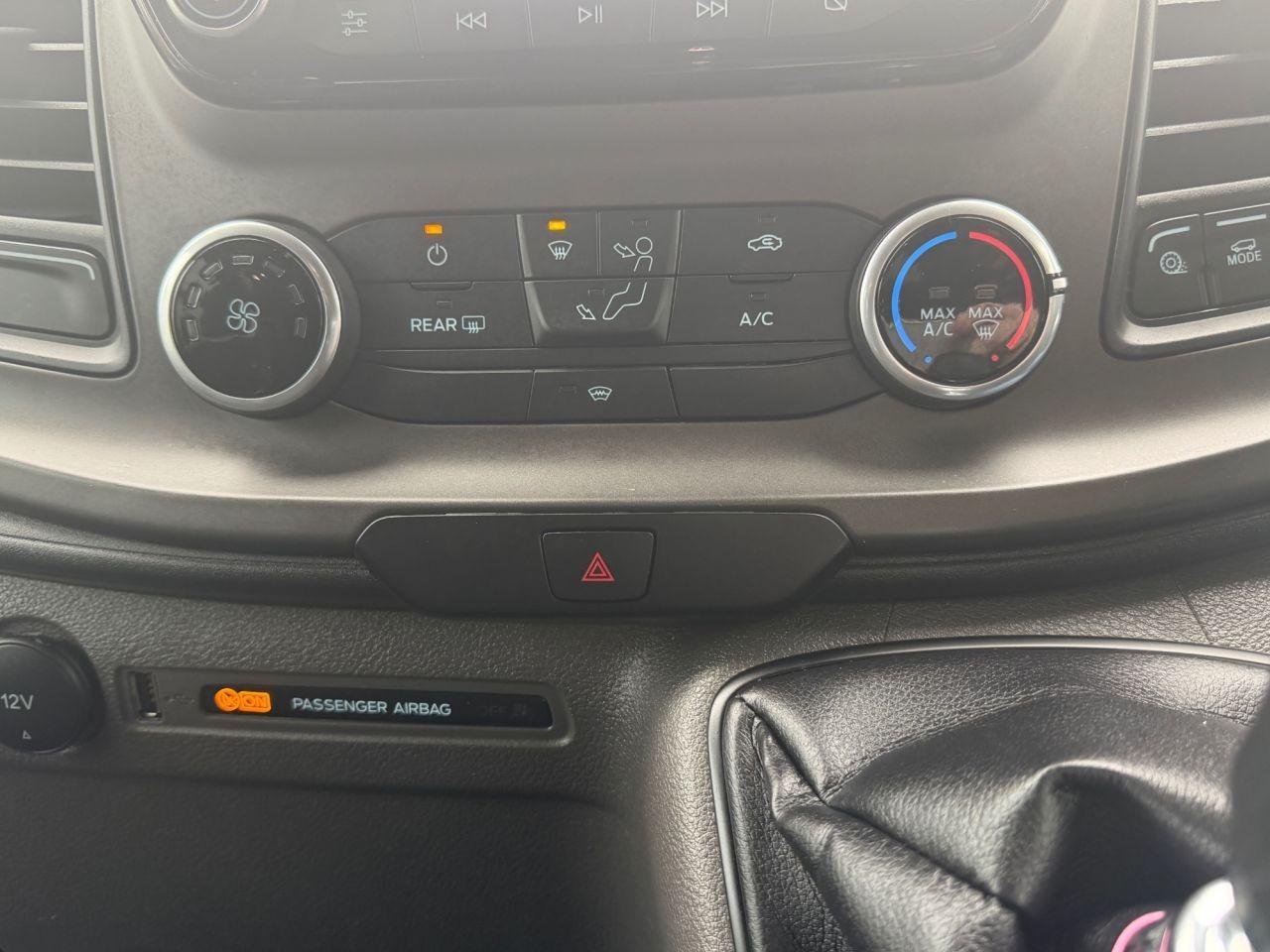 Ford Transit 2.0 410 EcoBlue Trend Minibus Double Cab 5dr Diesel Manual RWD L3 H2 Euro 6 (s/s) (15 Seat) (130 ps)