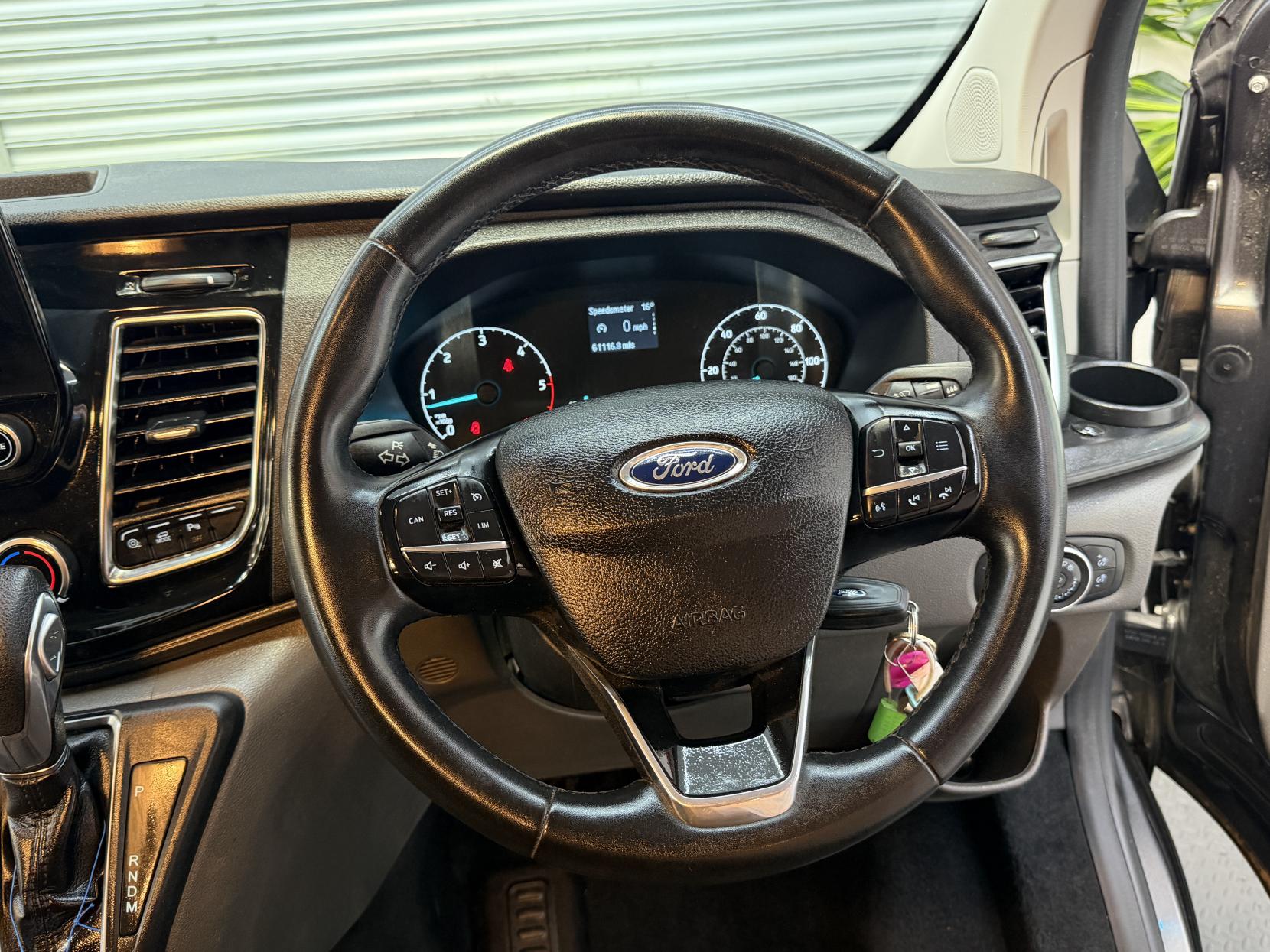 2022 Ford Transit Custom 2.0 300 EcoBlue Limited Crew Van Double Cab 5dr Diesel Auto L2 H1 Euro 6 (130 ps) - Thumbnail 14
