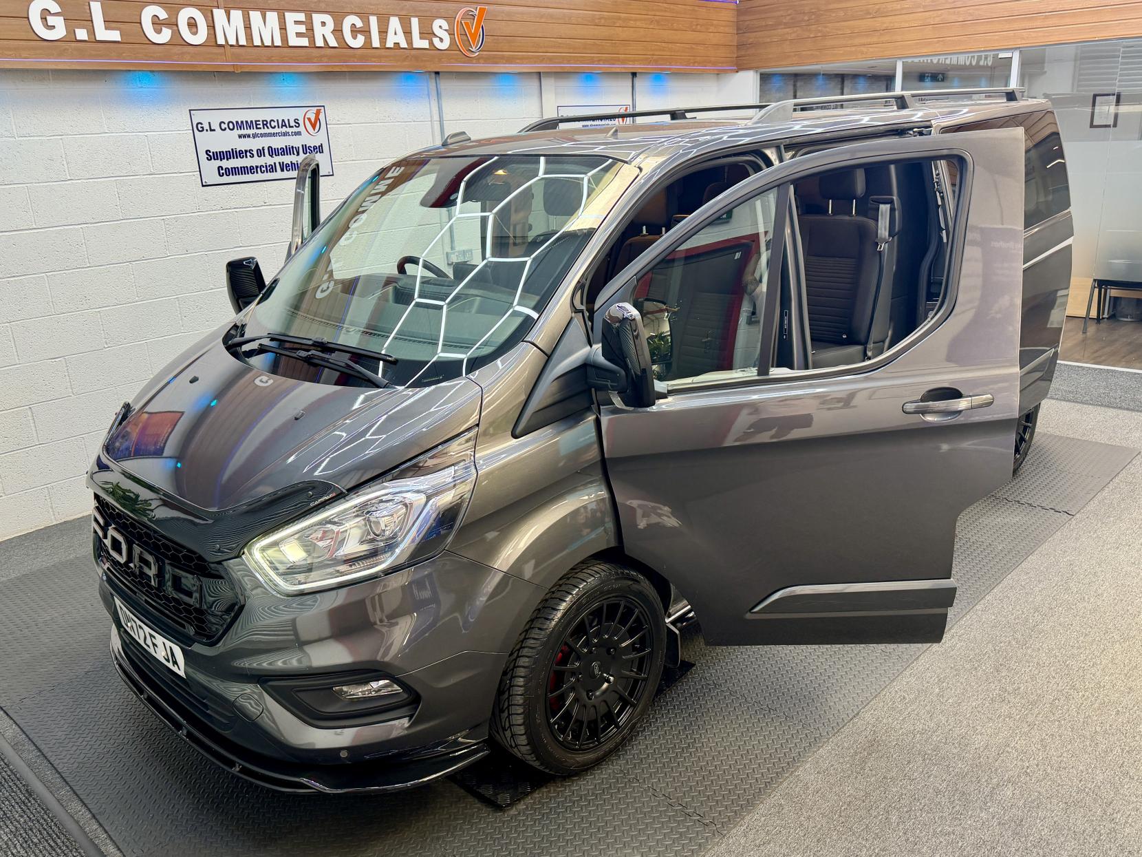 2022 Ford Transit Custom 2.0 300 EcoBlue Limited Crew Van Double Cab 5dr Diesel Auto L2 H1 Euro 6 (130 ps) - Thumbnail 2