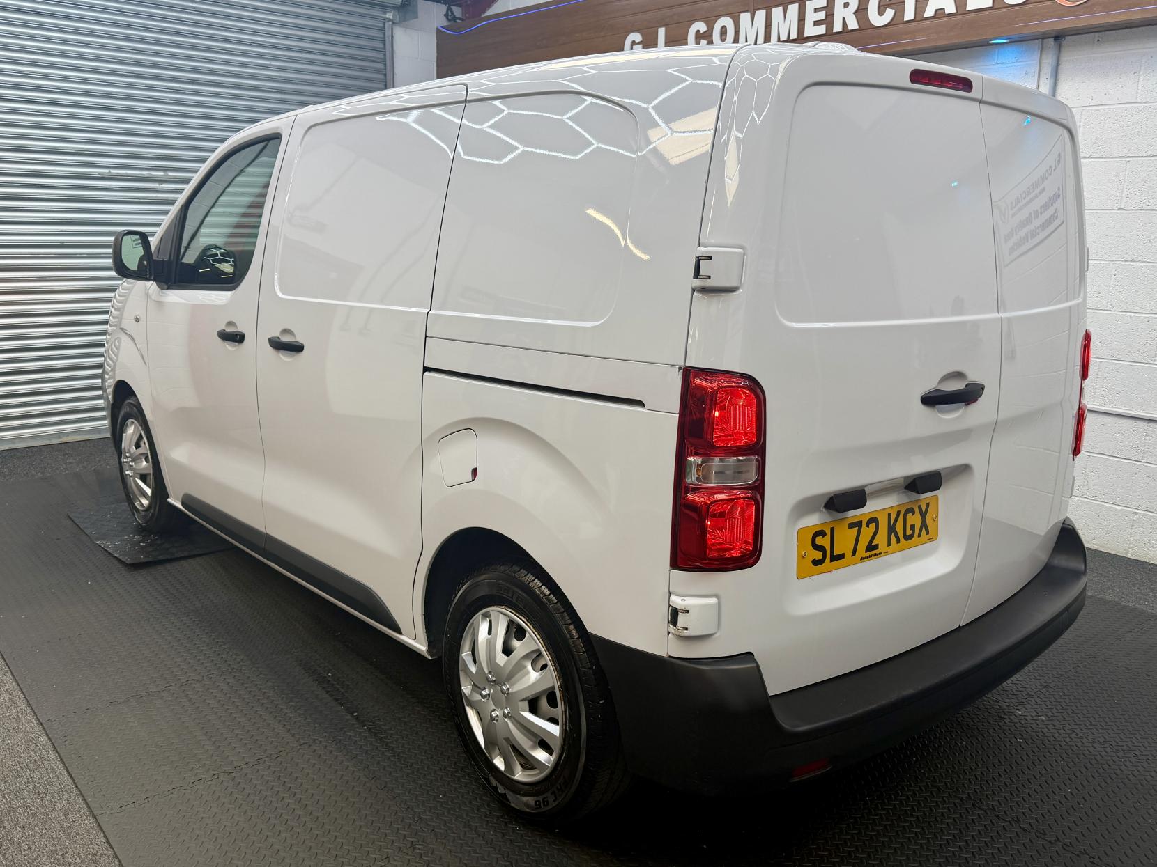 2022 Citroen Dispatch 1.5 BlueHDi 1000 Enterprise Pro XS Panel Van 6dr Diesel Manual FWD 1 Euro 6 (s/s) (100 ps) - Thumbnail 2