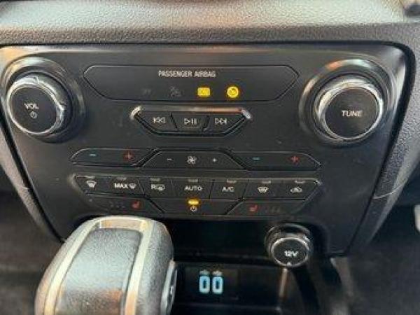 Ford Ranger 2.0 EcoBlue Limited Pickup Double Cab 4dr Diesel Auto 4WD Euro 6 (s/s) (213 ps)