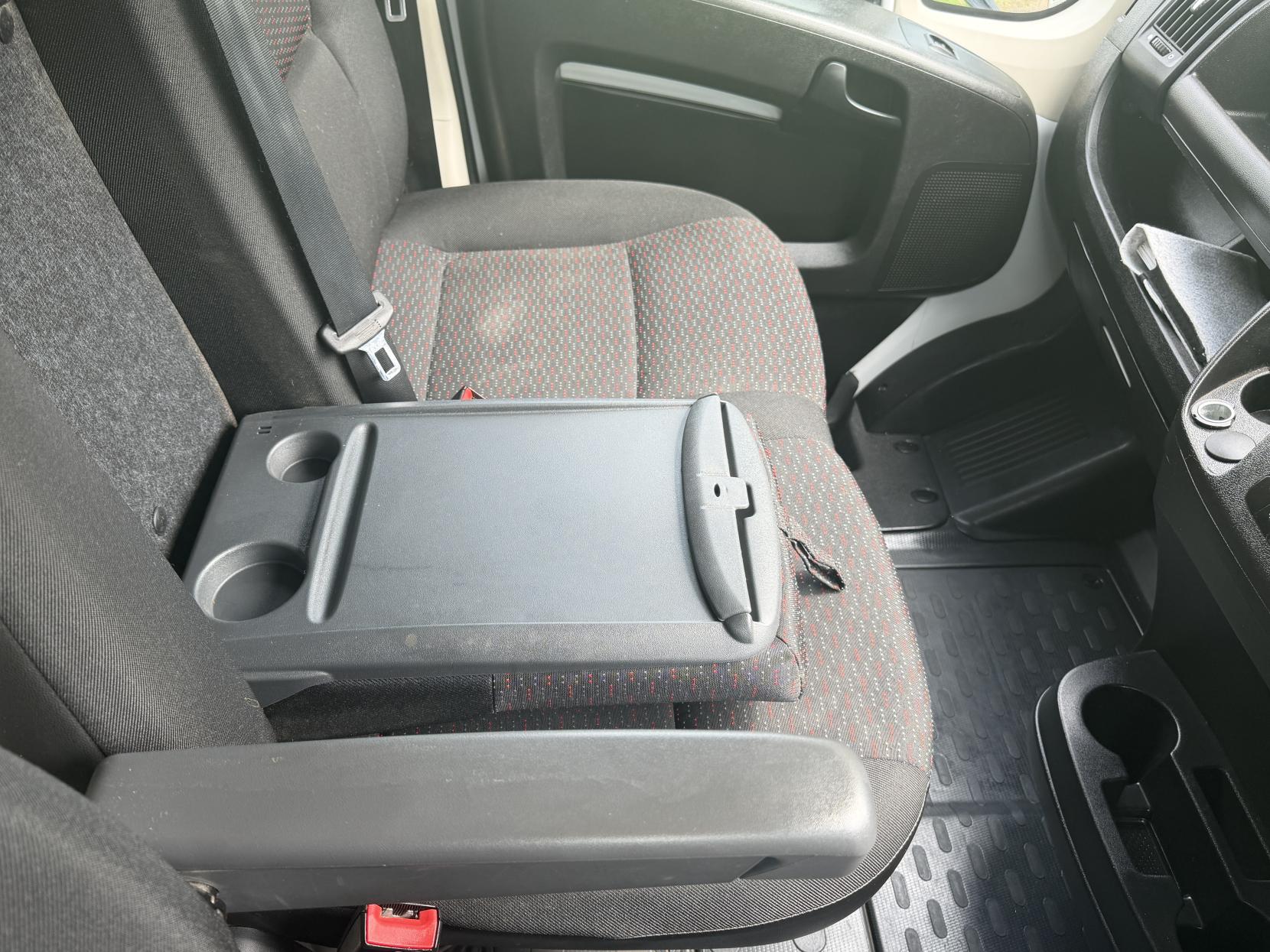 2023 Citroen Relay 2.2 BlueHDi 35 Enterprise Edition Panel Van 5dr Diesel Manual L3 High Roof Euro 6 (s/s) (140 ps) - Thumbnail 17